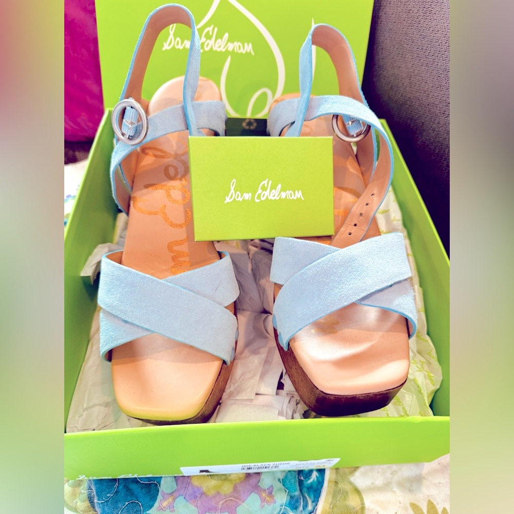 Sam Edelman🦋🎄🦋platform aqua blue strapping sandal.